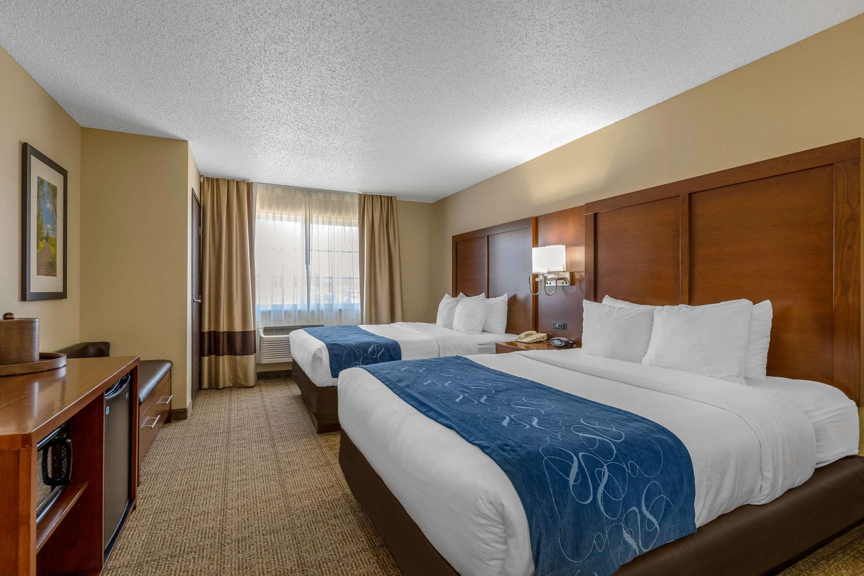 Comfort Suites Cedar Falls Ngoại thất bức ảnh