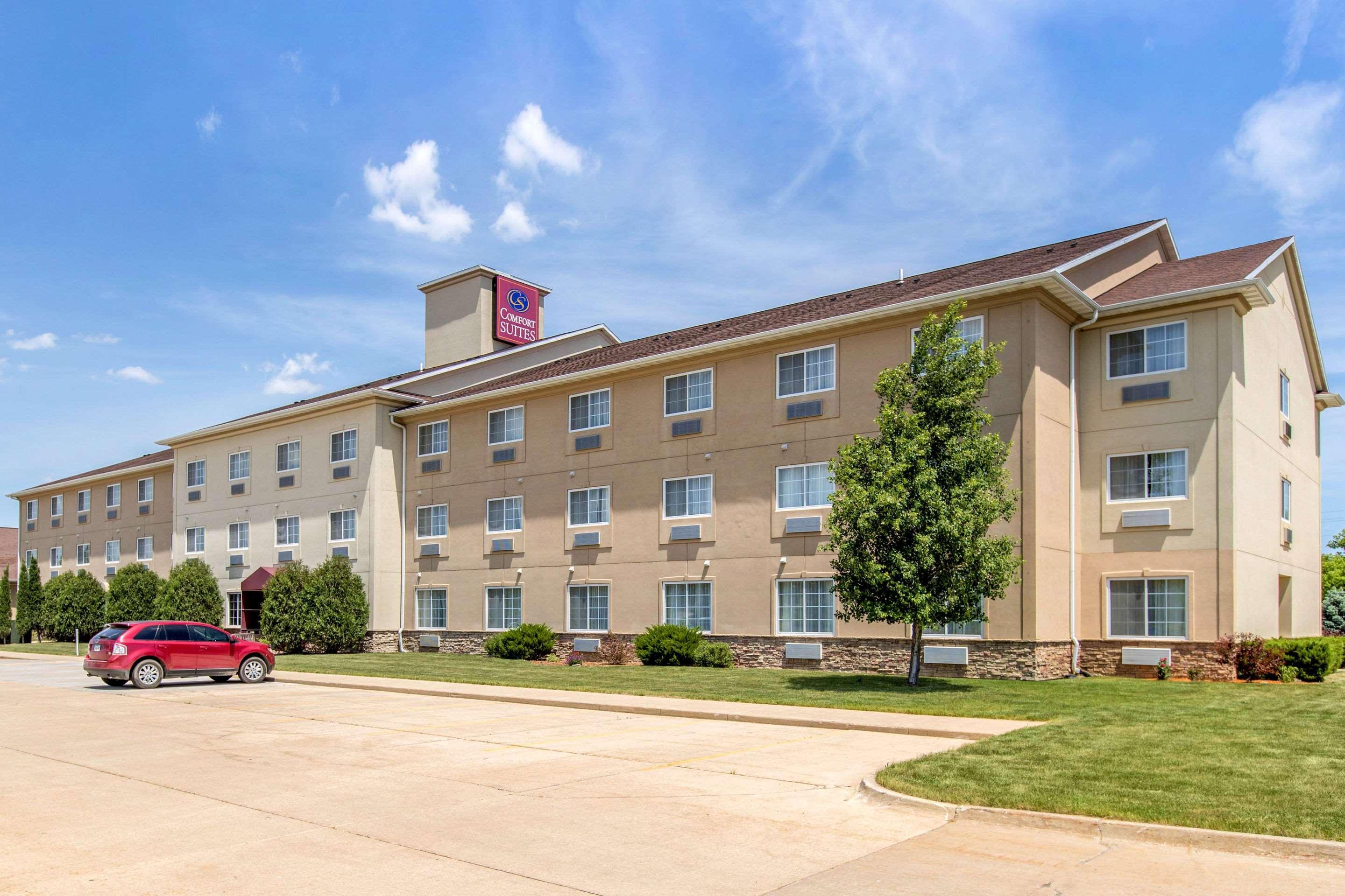 Comfort Suites Cedar Falls Ngoại thất bức ảnh