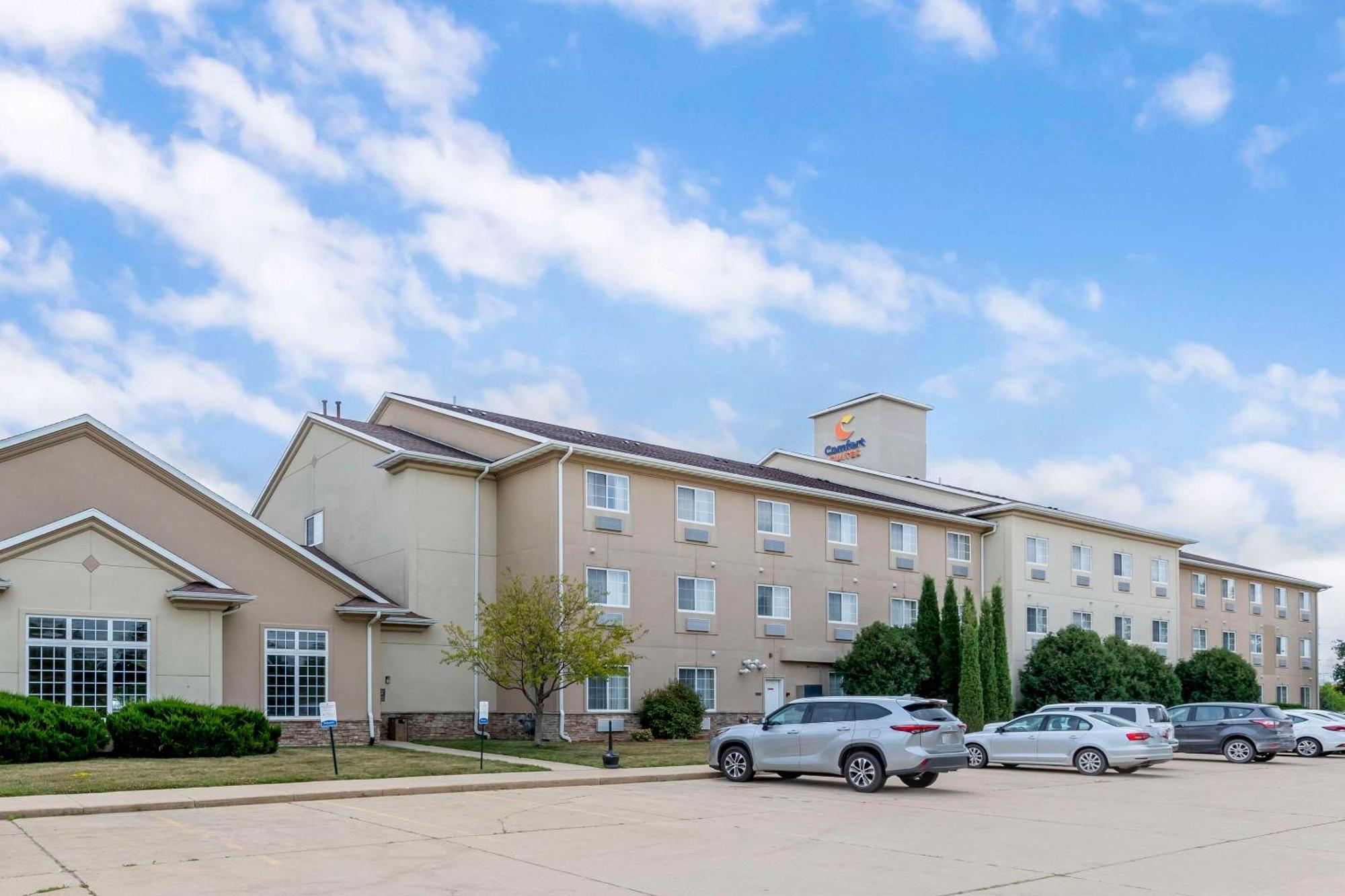 Comfort Suites Cedar Falls Ngoại thất bức ảnh