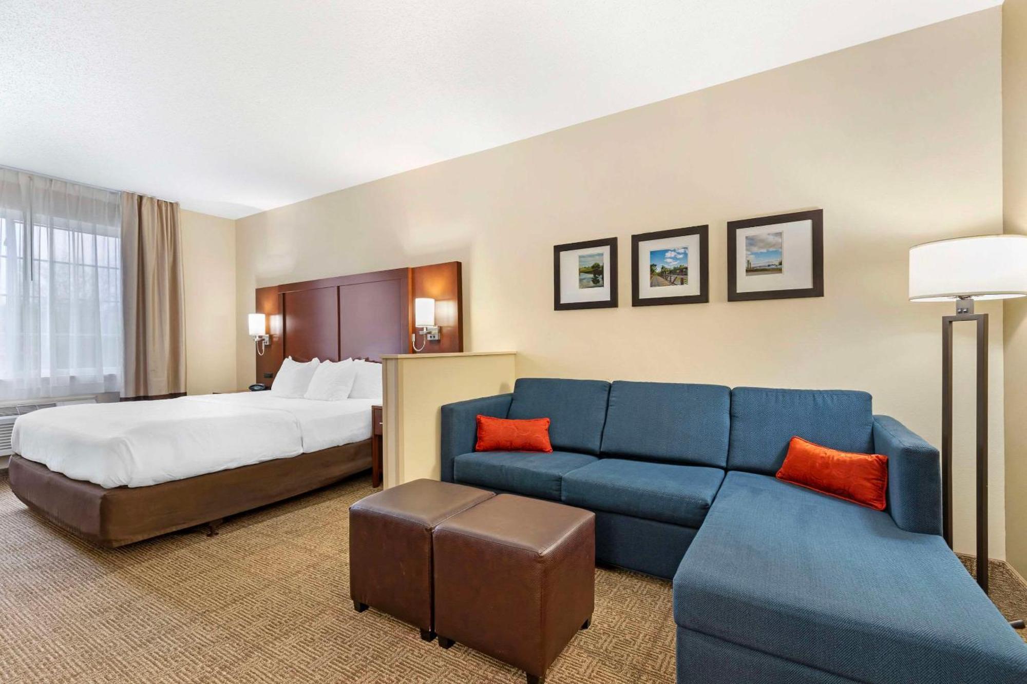 Comfort Suites Cedar Falls Ngoại thất bức ảnh