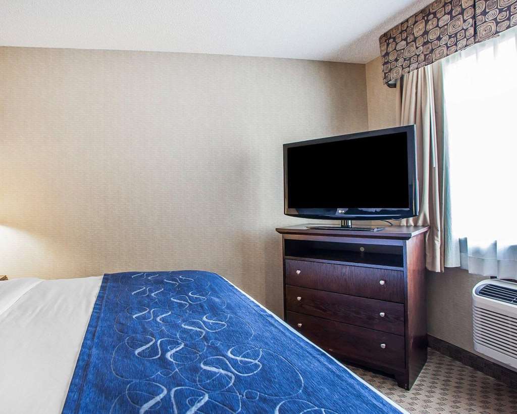 Comfort Suites Cedar Falls Phòng bức ảnh